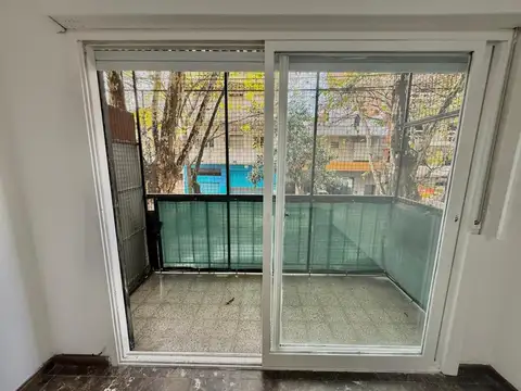 Departamento en Alquiler en Parque Chas, $ 630.000