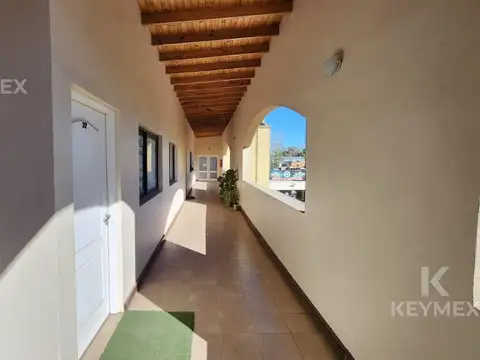 Local en Venta en Villa Rosa, USD 1.600.000