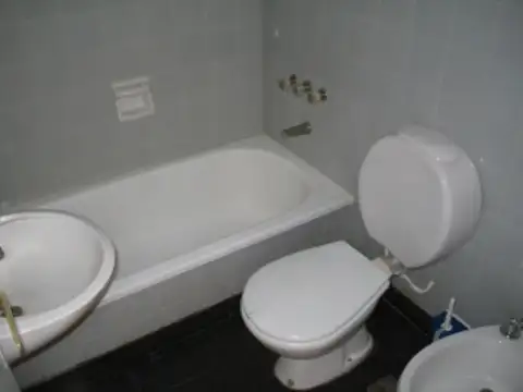 Departamento en Alquiler en Martinez, $ 650.000