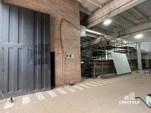 Venta / Permuta - Galpón con ingreso para semirremolques - Granadero Baigorria, Santa Fe.