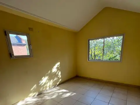 Dúplex en Venta - Lamadrid 2044, Complejo Pirámides.