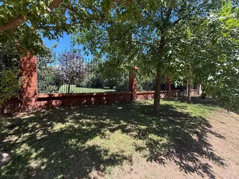 Casa Quinta Carpintero 195
