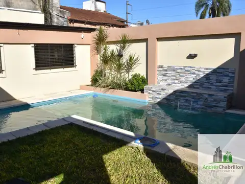 Casa en venta de 3 dormitorios c/ cochera en Concordia