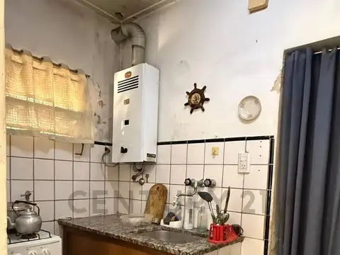 76 entre 26 y 27 1500, Piso 0