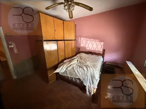 Depto Tipo Casa en Venta 50 años