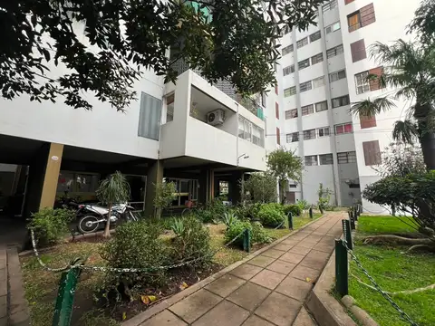 Depto 4 ambientes con Balcón en Villa Raffo