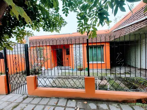 Casa a reciclar en Sourigues