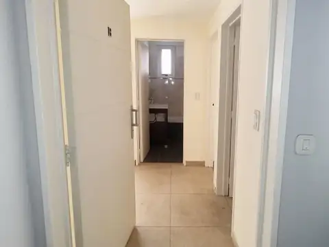 General Paz 27 , Piso 3