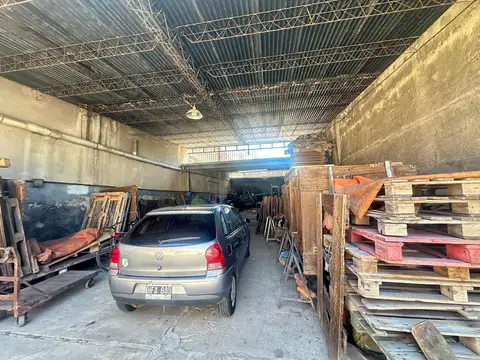 Galpon en Venta 50  mts Fondo