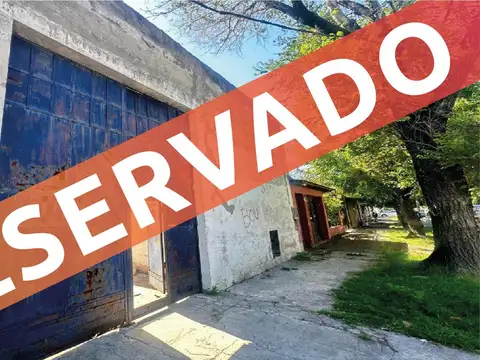 GALPÓN SEMICUBIERTO OFICINA BAÑO LANÚS OESTE