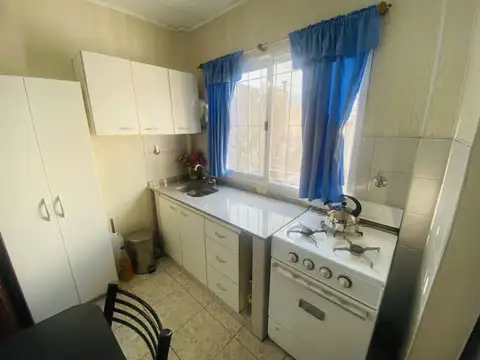 Depto Tipo Casa en Venta 40 años
