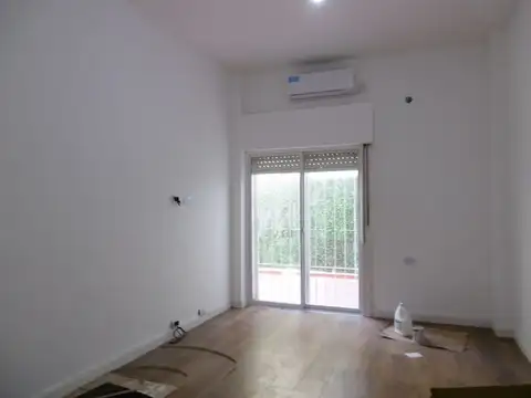 Depto Tipo Casa en Alquiler de 2 ambientes