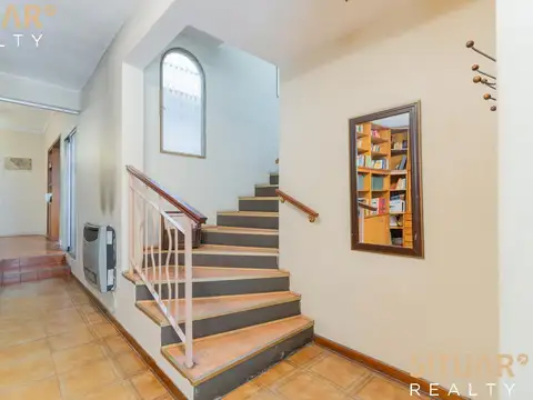 Depto Tipo Casa 4 ambientes con 2 baños