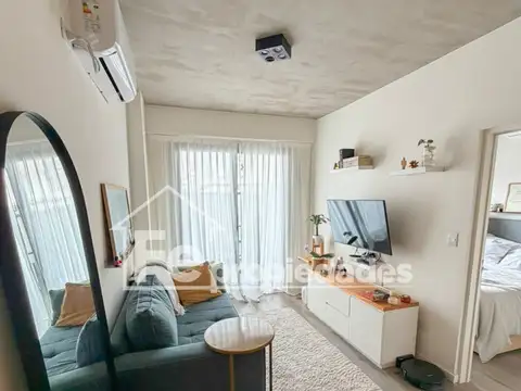 Avenida Francisco Beiró 3500, Piso 1