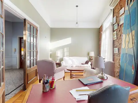 Depto Tipo Casa 5 ambientes con 2 baños