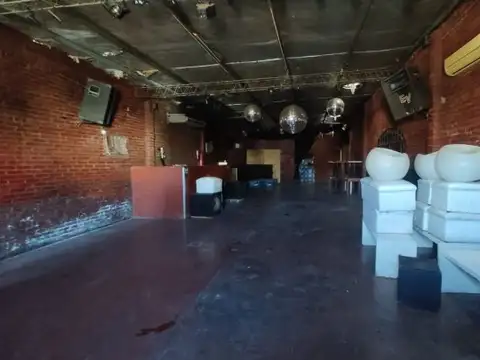 Local en Alquiler 18 años