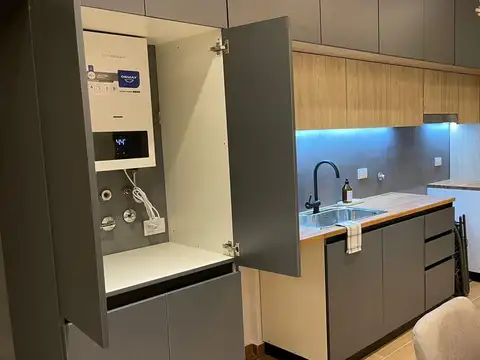 Departamento 7 ambientes con 2 baños