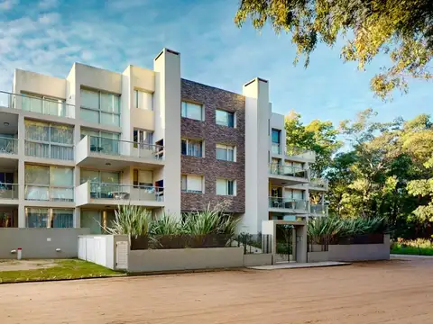 Departamento en Venta 2 Dormitorios con Pileta en Pinamar Zona Centro