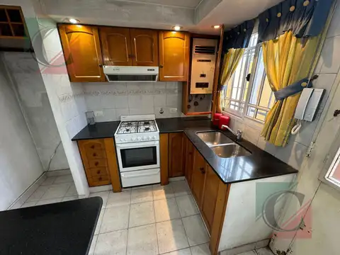 PH 3 ambientes independiente APTO CREDITO en Lanús Oeste