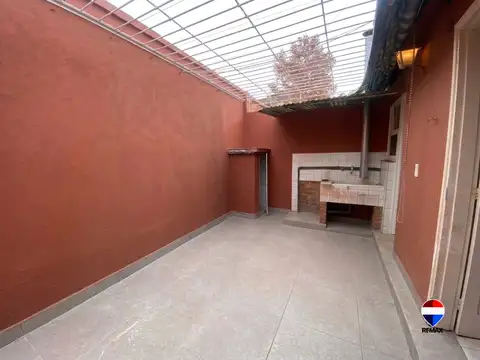 Depto Tipo Casa 4 ambientes con 1 baño