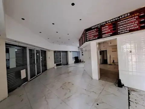 Local en Alquiler en Parque Chacabuco, $ 1.500.000