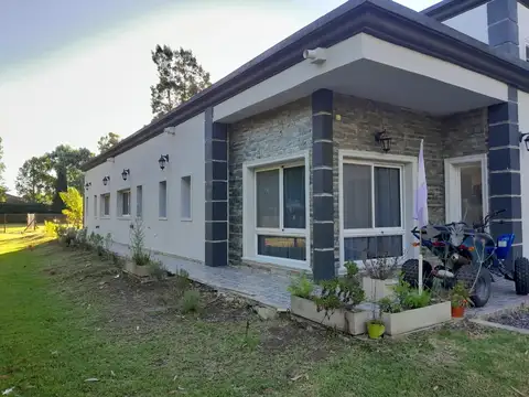 Casa en Alquiler de 3 dormitorios