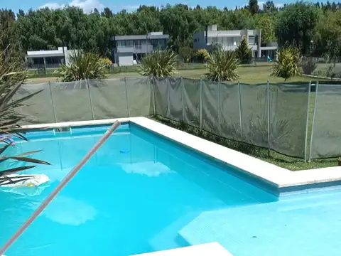 Casa en Alquiler en Miralagos, USD 2.000