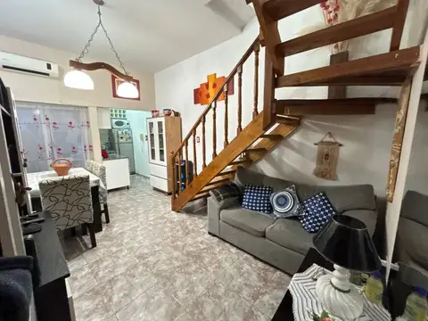 VENTA PH 2 AMBIENTES MONTE CASTRO