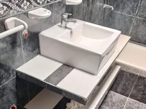 Lavalle e/ Bolívar y Catamarca