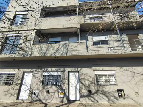 Complejo en venta La Plata 9 Departamentos