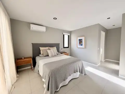 Depto Tipo Casa 5 ambientes con 3 baños