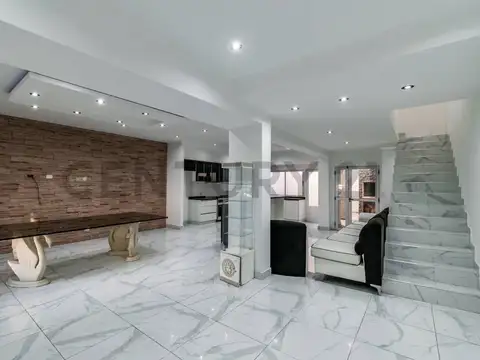 Departamento en Venta en Monte Castro, USD 230.000