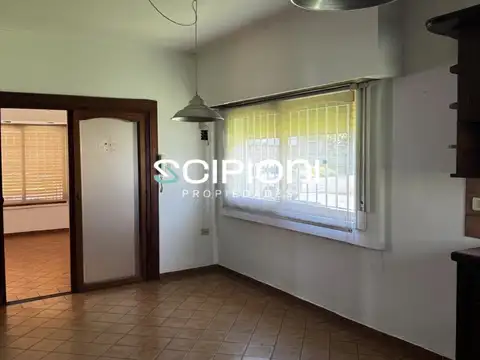 Casa en Alquiler en Villa Elvira, USD 1.400.000