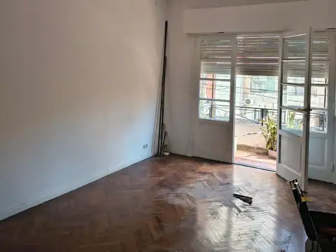 Depto Tipo Casa en Alquiler de 3 ambientes