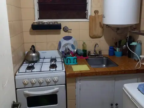 Departamento en Alquiler en Barrio Parque, $ 550.000