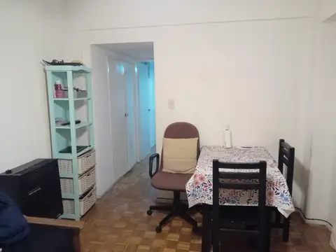 Departamento en Alquiler en Barrio Parque, $ 550.000