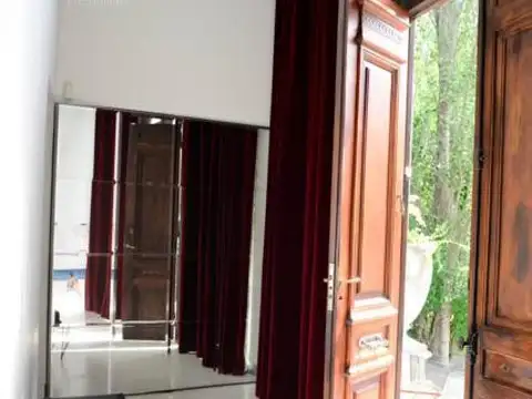 Casa en Alquiler en Villanueva, USD 5.000