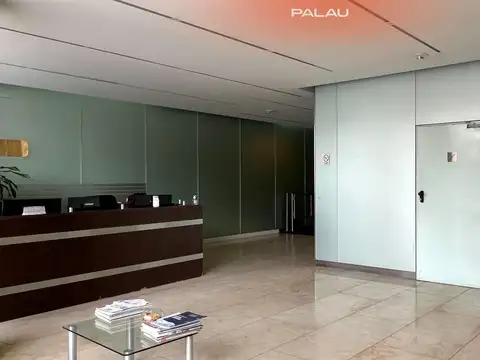 Oficina 3 ambientes con 6 baños