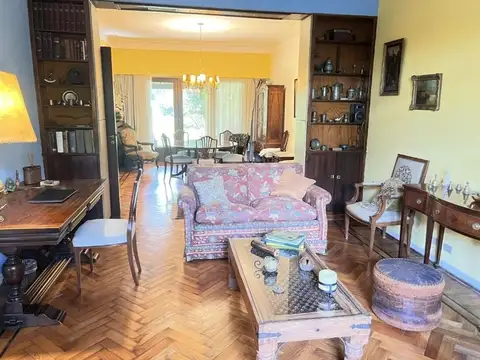 Casa en Venta en Vicente López Vías / Maipú, USD 580.000