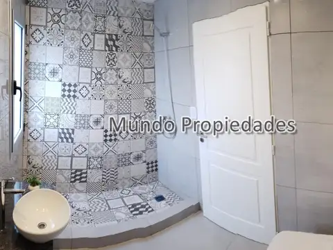 Casa en Alquiler al Oeste