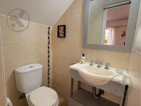 Depto Tipo Casa 3 ambientes con 2 baños