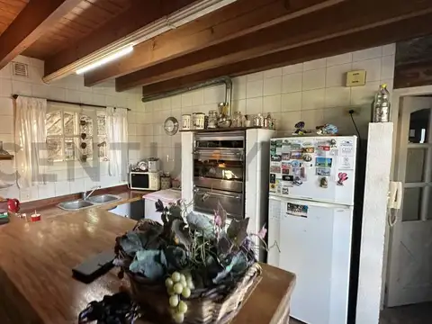 Casa 3 ambientes con 2 baños
