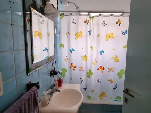 Depto Tipo Casa en Venta 40 años