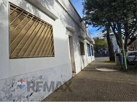 Avenida Coronel Esteban Bonorino 1000