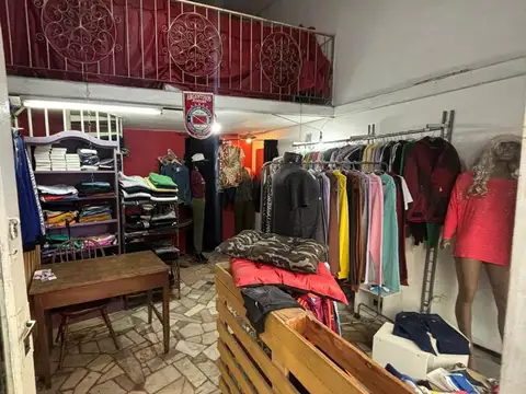 Local en Alquiler en Paternal, $ 500.000