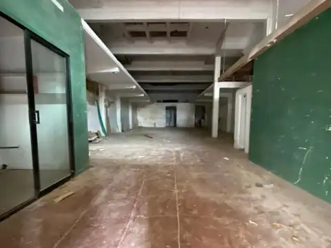 Galpon en Alquiler 26  mts Fondo