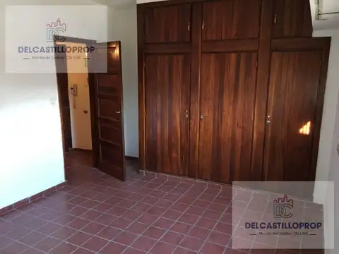 Depto Tipo Casa en Alquiler de 2 ambientes