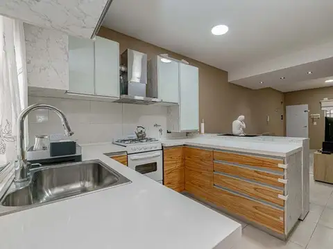 Venta Duplex 4 Amb Sáenz Peña Cochera Patio