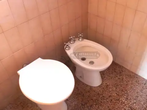 Depto Tipo Casa en Alquiler de 1 dormitorio