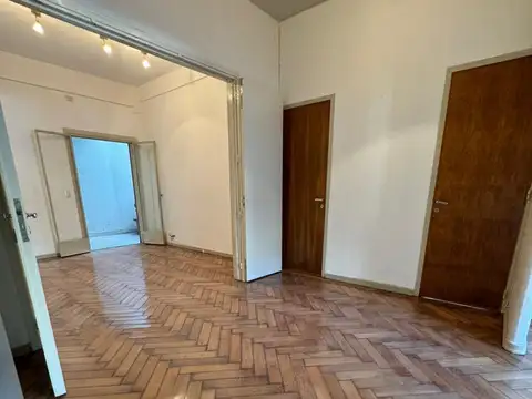 Depto Tipo Casa en Alquiler en Colegiales, $ 1.300.000